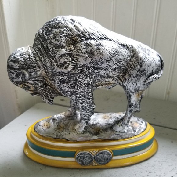 The Spirit of the West Buffalo Sculpture - EUC